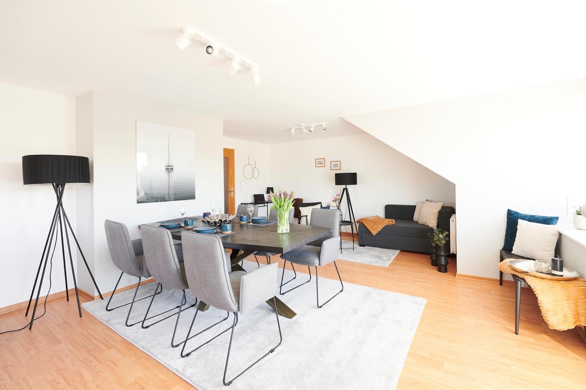 Grosszuegig & Stilvoll Parkplatz ,Ruhige Lage, 5 Personen, Langzeit Apartment Падерборн Екстериор снимка