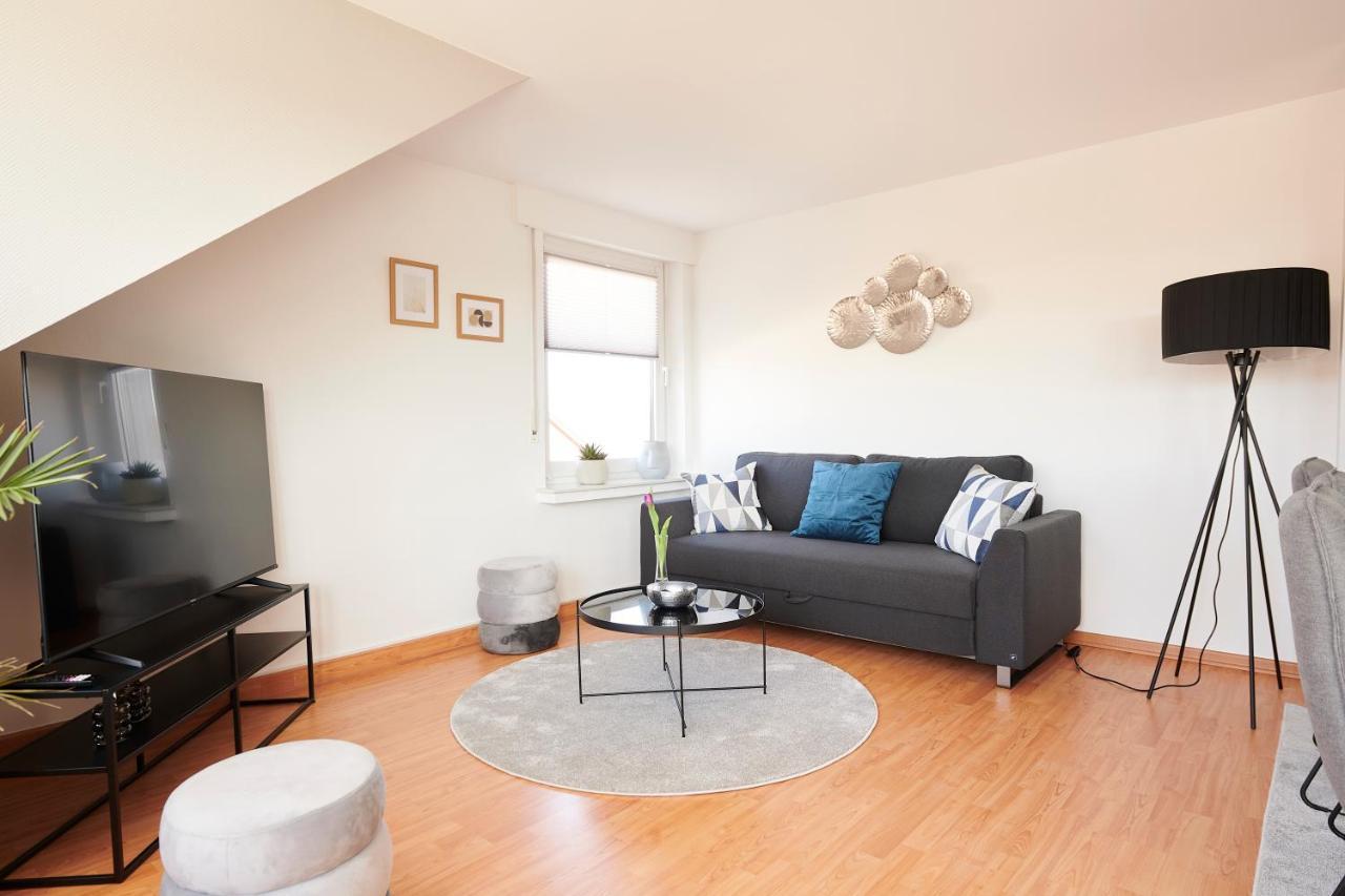 Grosszuegig & Stilvoll Parkplatz ,Ruhige Lage, 5 Personen, Langzeit Apartment Падерборн Екстериор снимка