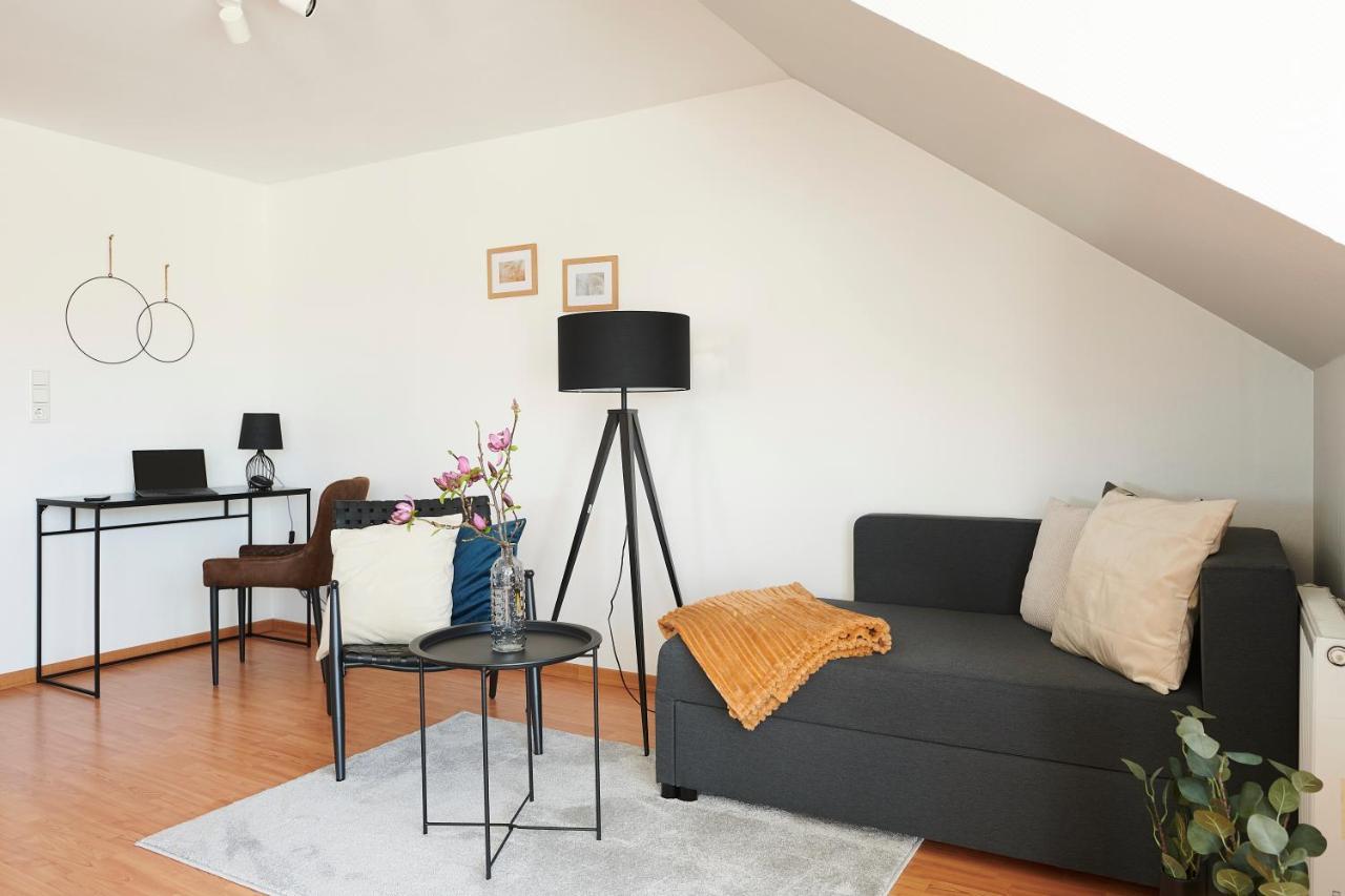 Grosszuegig & Stilvoll Parkplatz ,Ruhige Lage, 5 Personen, Langzeit Apartment Падерборн Екстериор снимка