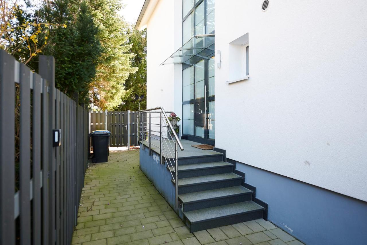 Grosszuegig & Stilvoll Parkplatz ,Ruhige Lage, 5 Personen, Langzeit Apartment Падерборн Екстериор снимка